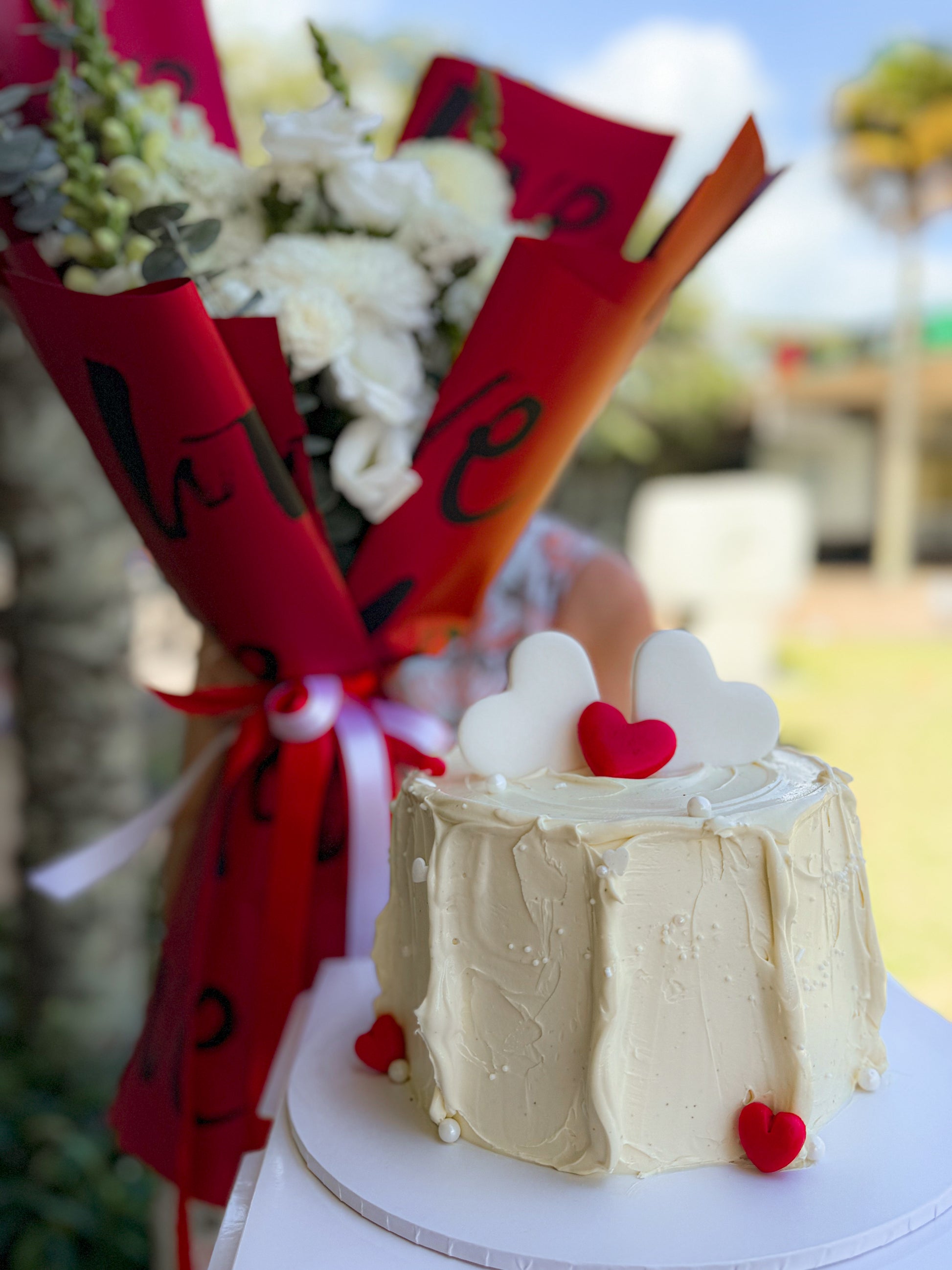 Luxe Bouquet & Cake Duo - Velvet Devotion