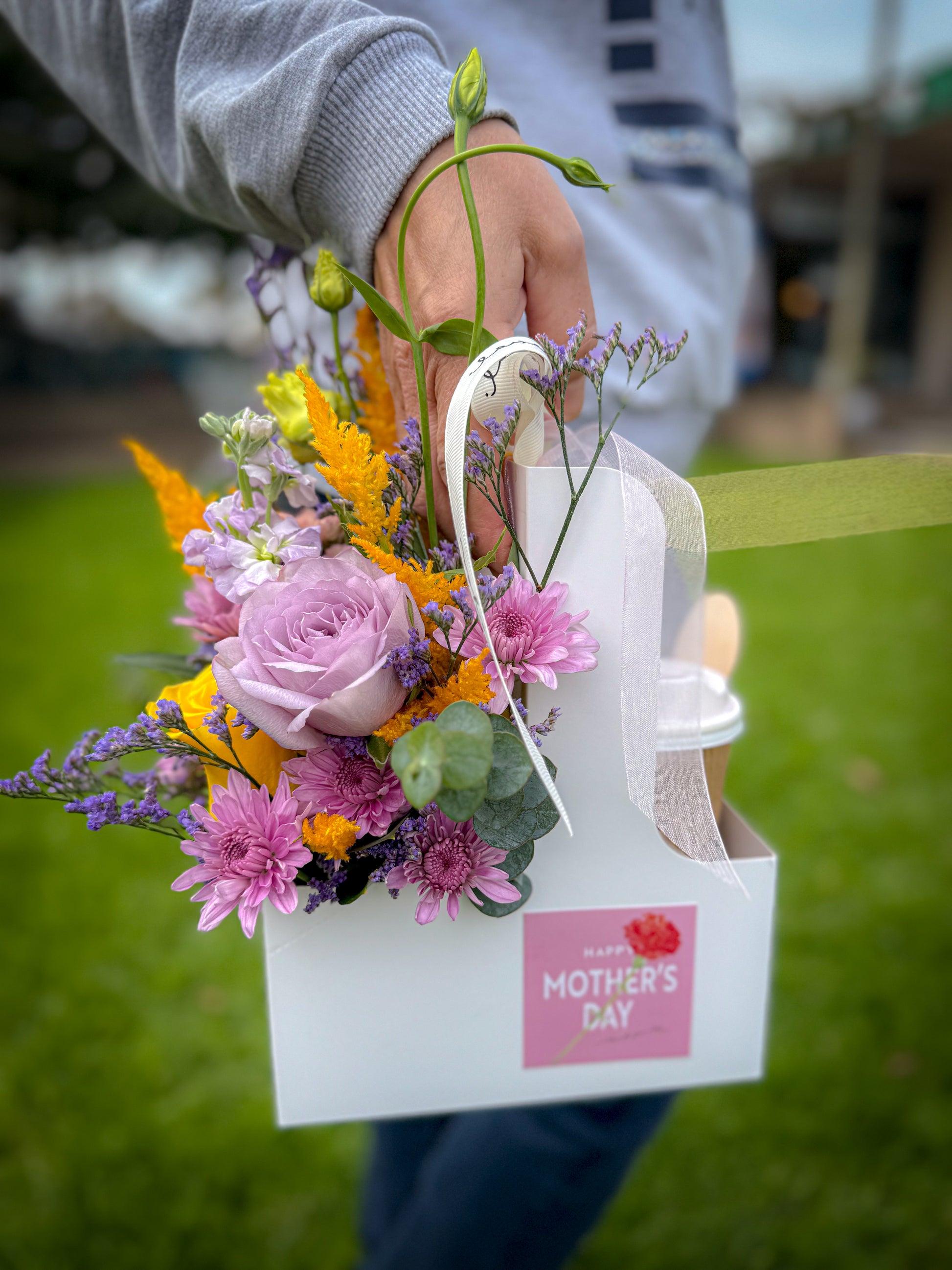 Mother’s Day Mini Flower Caddy with Dessert Cup