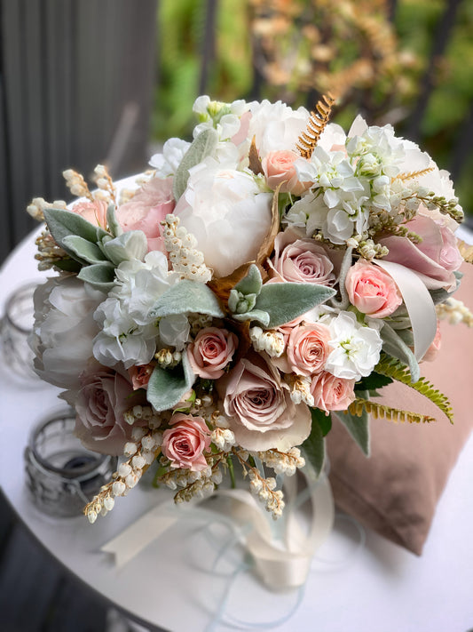 Caramel Charming Bridal Bouquet