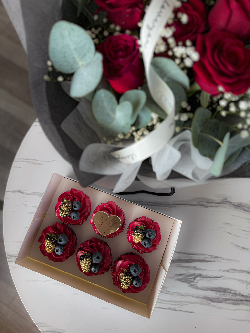 Berry & Gold Perfection: Rich Red Cupcakes