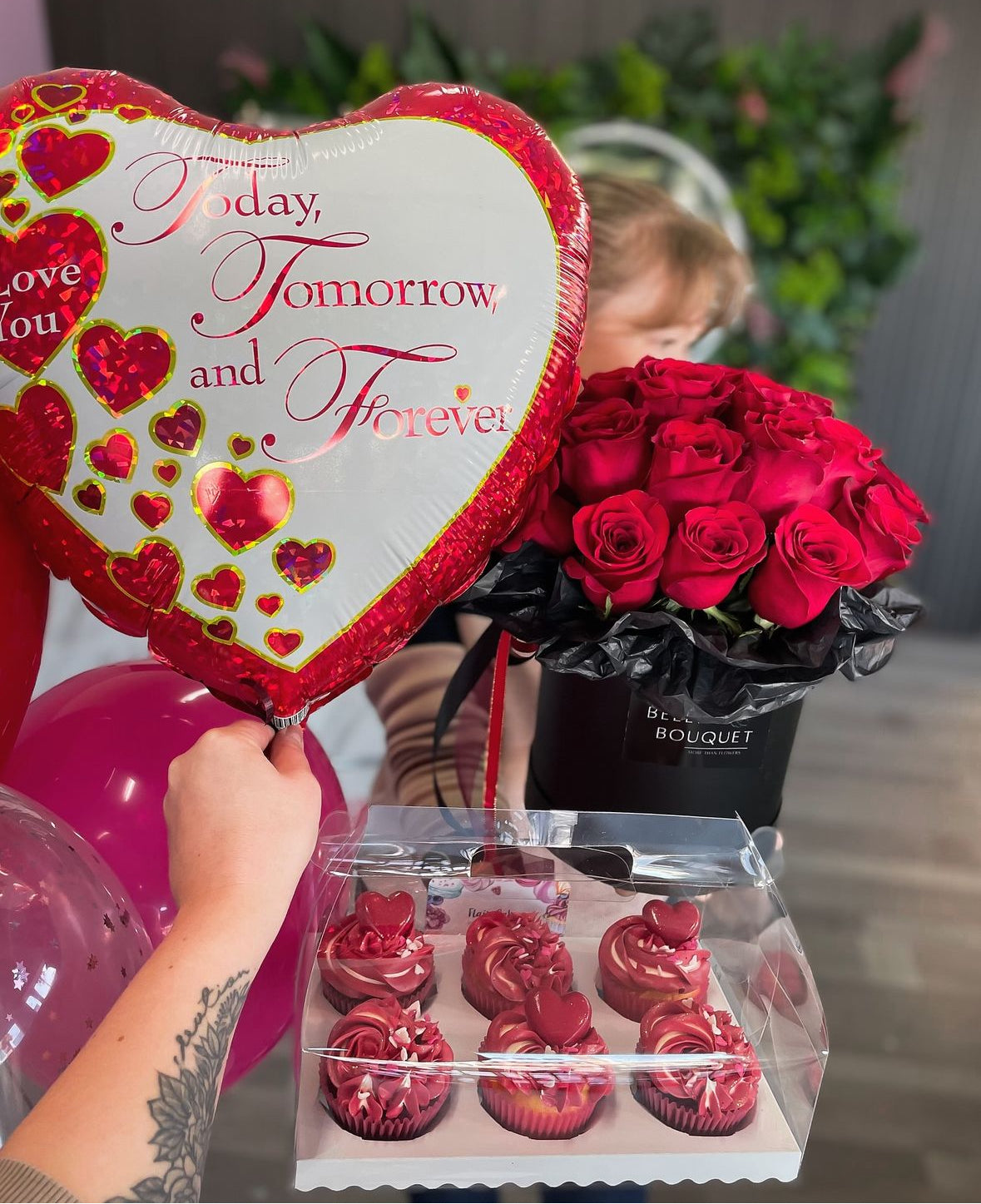 Big Love Flowers & Balloons Combo