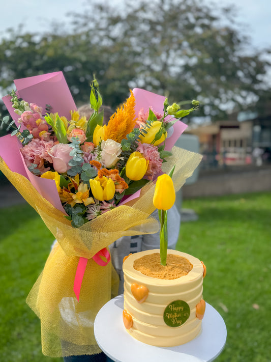Sunny Bloom – Mother’s Day Flowerpot Cake