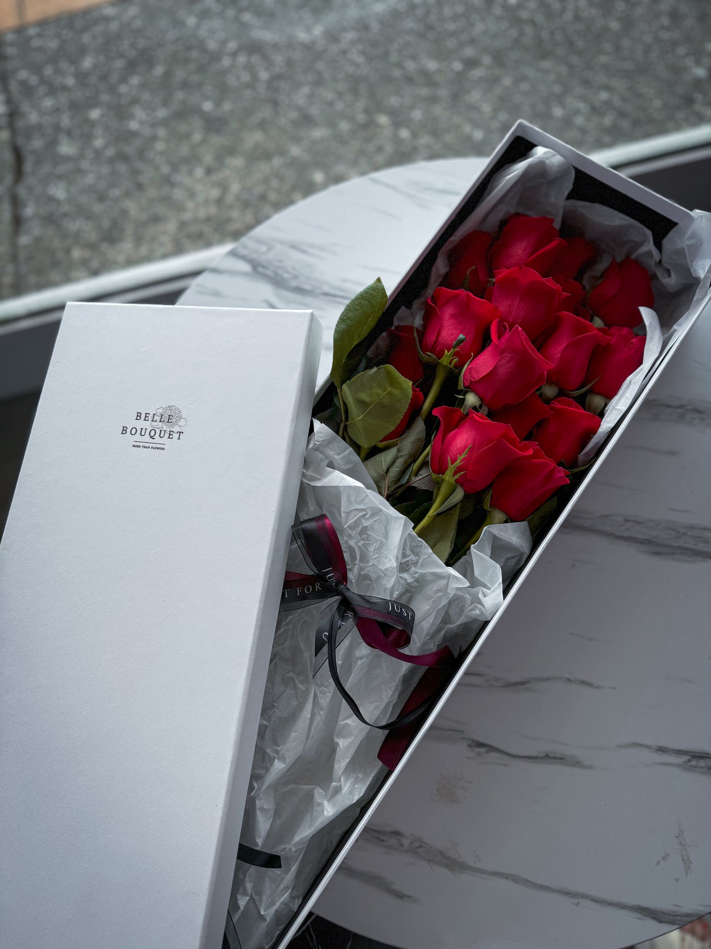 Elegant Box of 20 Premium Colombian Red Roses