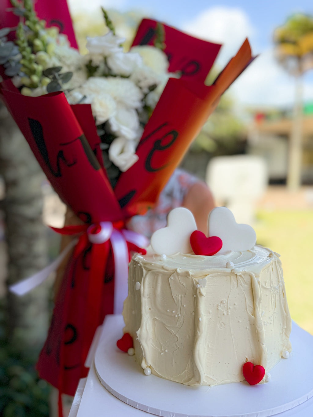 Luxe Bouquet & Cake Duo - Velvet Devotion