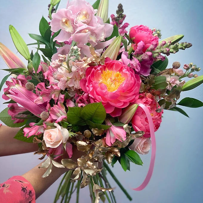 Seasonal Fresh Bunch bouquet — photo 2 of 2